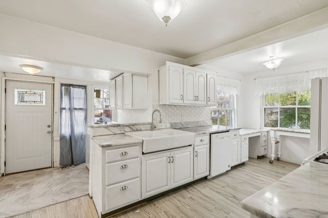 18631 W Main Street, Grayslake, IL 60030