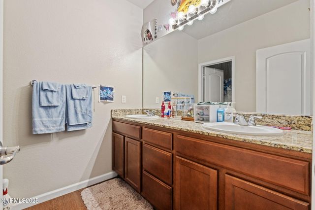 227 Red Oak Drive, Fernley, NV 89408