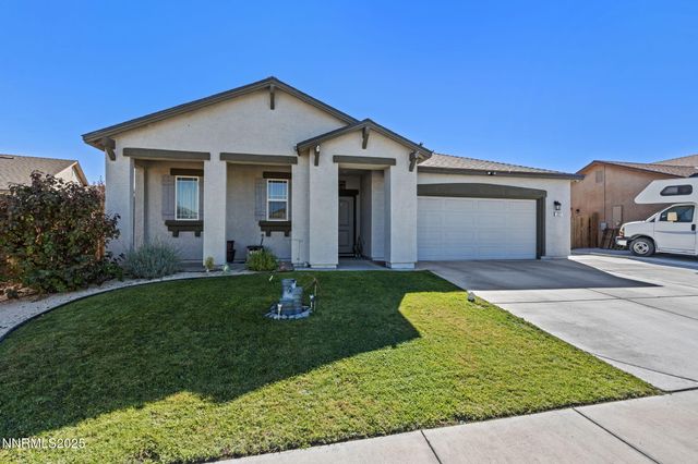227 Red Oak Drive, Fernley, NV 89408