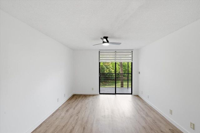 6301 N UNIVERSITY Drive 206, Tamarac, FL 33321