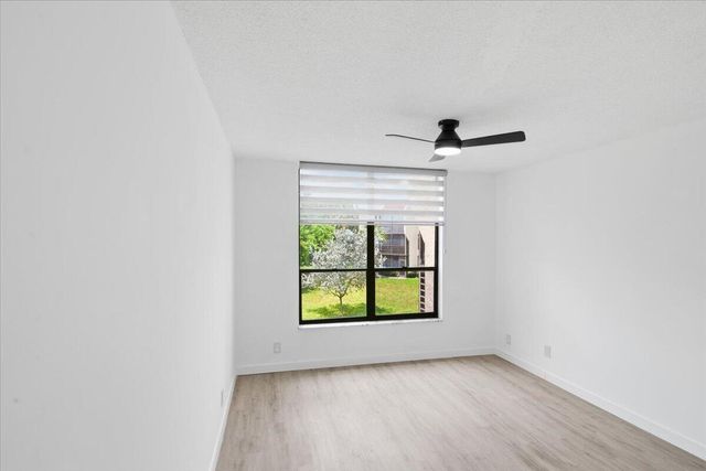 6301 N UNIVERSITY Drive 206, Tamarac, FL 33321