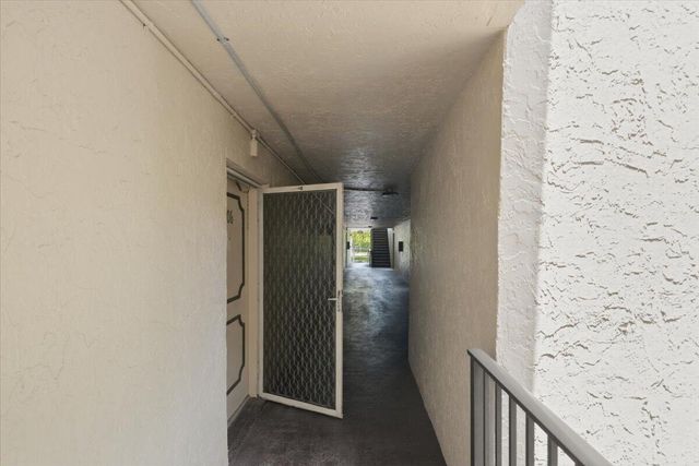 6301 N UNIVERSITY Drive 206, Tamarac, FL 33321