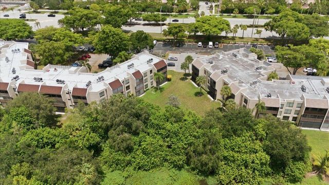 6301 N UNIVERSITY Drive 206, Tamarac, FL 33321