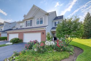 4579 Half Moon Drive D, Yorkville, IL 60560