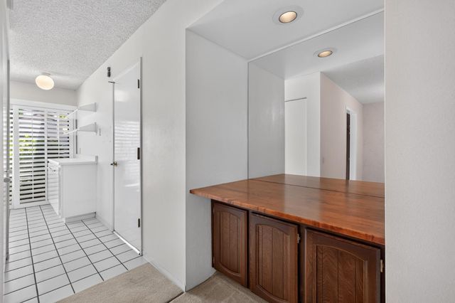 243 Hartnell Pl, Sacramento, CA 95825