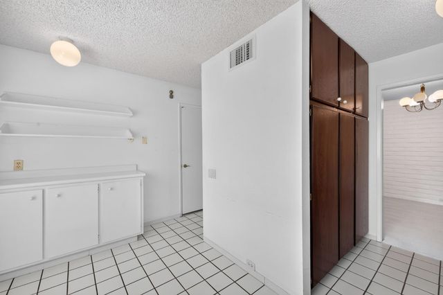 243 Hartnell Pl, Sacramento, CA 95825
