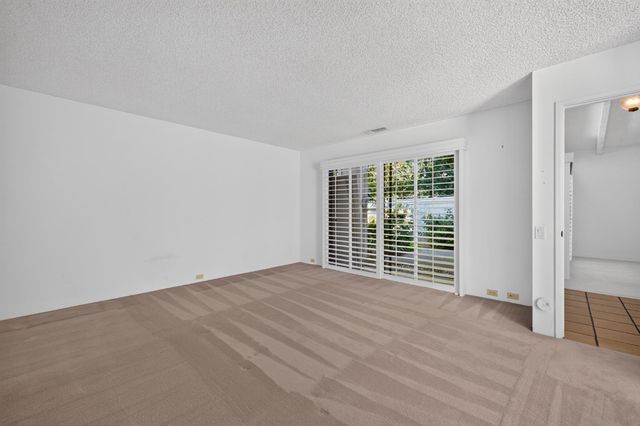 243 Hartnell Pl, Sacramento, CA 95825