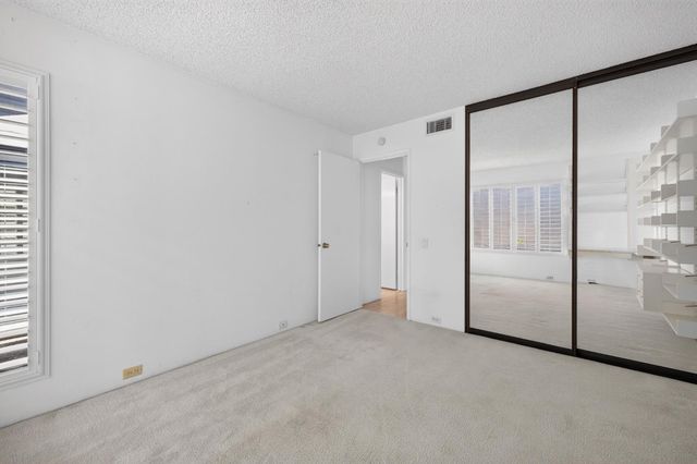 243 Hartnell Pl, Sacramento, CA 95825