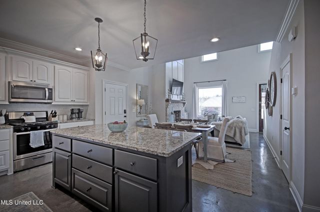 604 Chambord Drive, Brandon, MS 39042