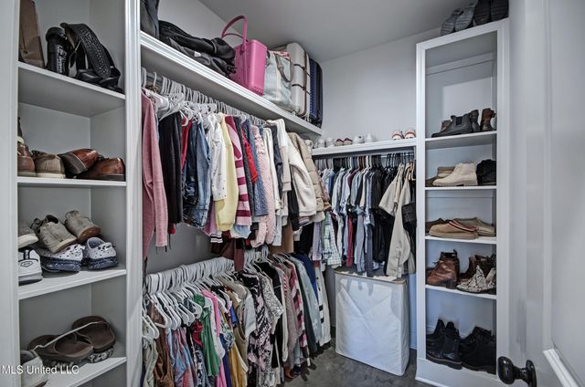 604 Chambord Drive, Brandon, MS 39042