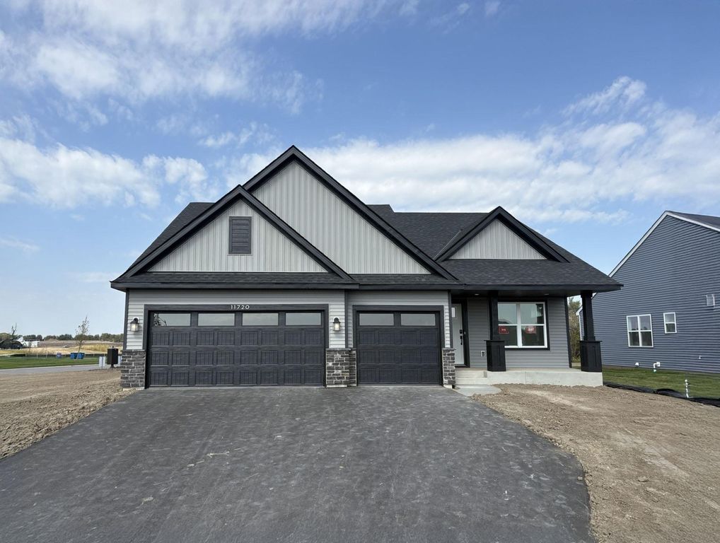 11720 71st Street NE, Otsego, MN 55301