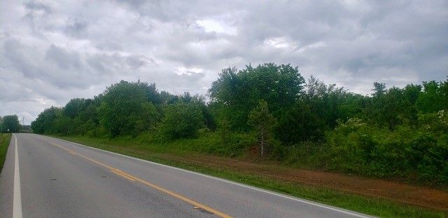 N N Lincoln Street, Siloam Springs, AR 72761