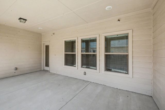 315 Ferndale Street, Lewisville, TX 75056
