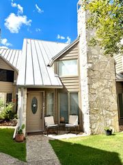 805 #132 Loop 534, Kerrville, TX 78028