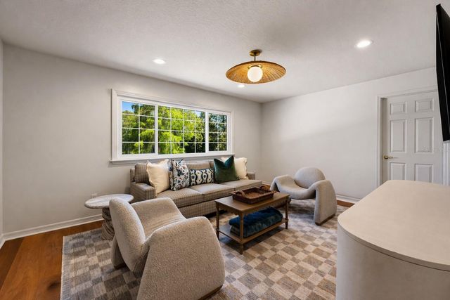 15016 MAURINE COVE LANE, Odessa, FL 33556