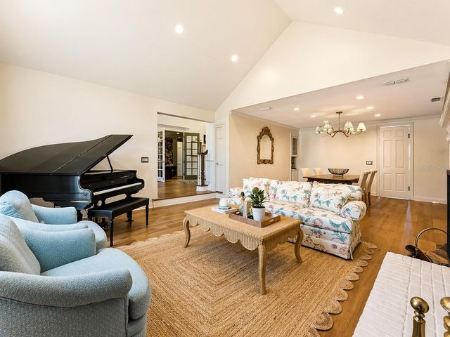 15016 MAURINE COVE LANE, Odessa, FL 33556