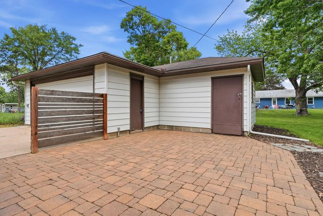 9325 4th Avenue S, Bloomington, MN 55420