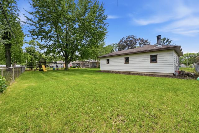 9325 4th Avenue S, Bloomington, MN 55420
