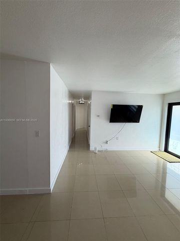 11771 SW 179th Ter, Miami, FL 33177