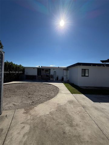 11771 SW 179th Ter, Miami, FL 33177