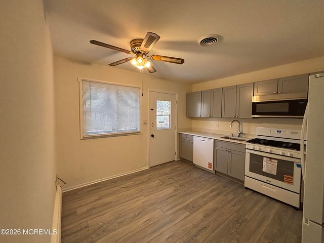 11 A Pheasant Street, Manchester, NJ 08759