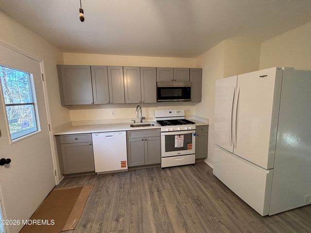 11 A Pheasant Street, Manchester, NJ 08759