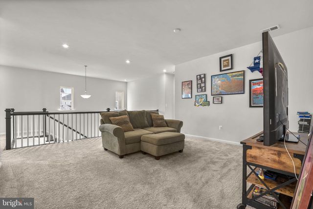 68 SNOWDROP DR, Stafford, VA 22554