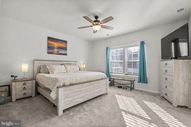 68 SNOWDROP DR, Stafford, VA 22554