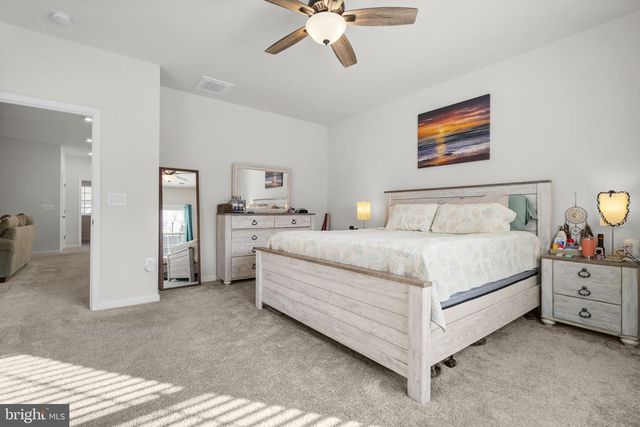 68 SNOWDROP DR, Stafford, VA 22554