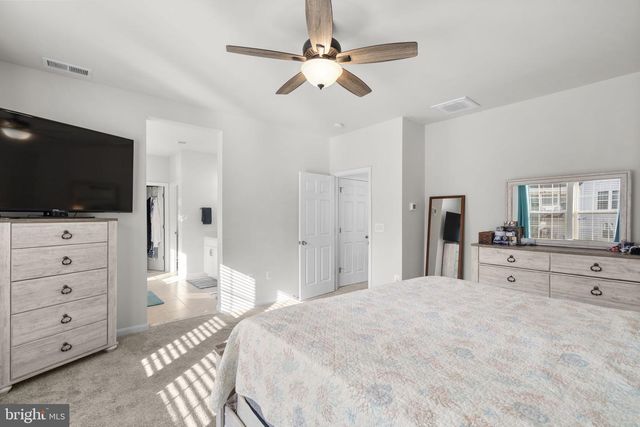 68 SNOWDROP DR, Stafford, VA 22554