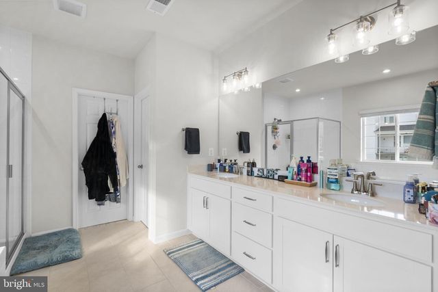 68 SNOWDROP DR, Stafford, VA 22554