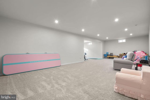 68 SNOWDROP DR, Stafford, VA 22554