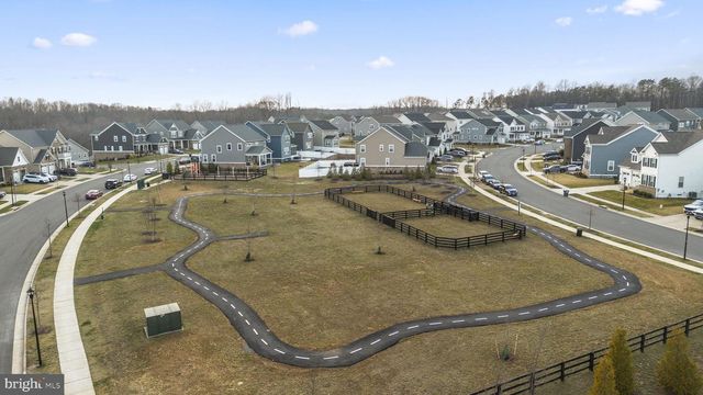 68 SNOWDROP DR, Stafford, VA 22554