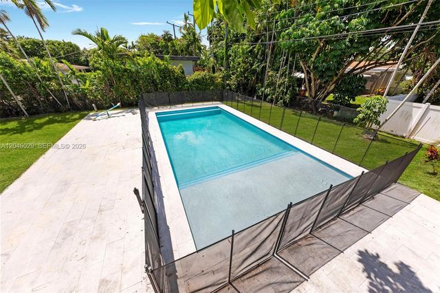 945 NE 176th Street, Miami, FL 33162