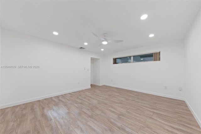 945 NE 176th Street, Miami, FL 33162