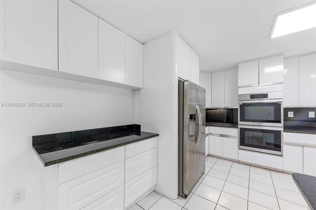 945 NE 176th Street, Miami, FL 33162
