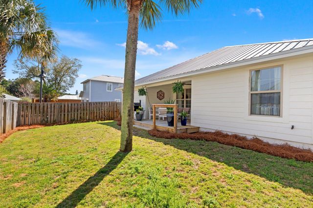 10 Golden Eagle Court, Santa Rosa Beach, FL 32459