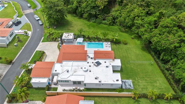 552 CORREDOR DEL BOSQUE, Dorado, PR 00646