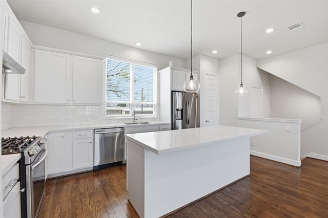 3024 Charline Avenue, Houston, TX 77054