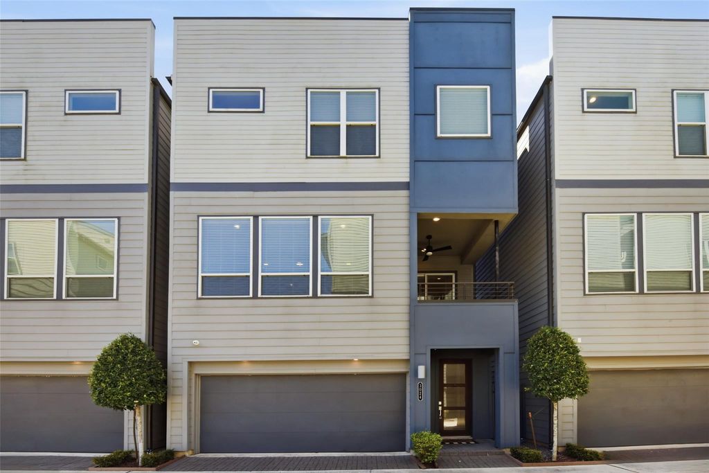 3024 Charline Avenue, Houston, TX 77054