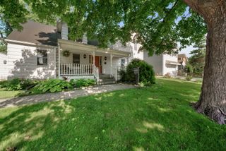 707 Glenshire Road, Glenview, IL 60025