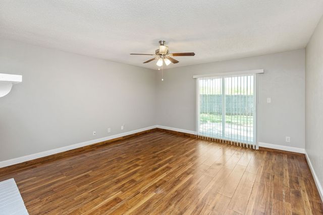 5618 Espanola Drive, Arlington, TX 76017