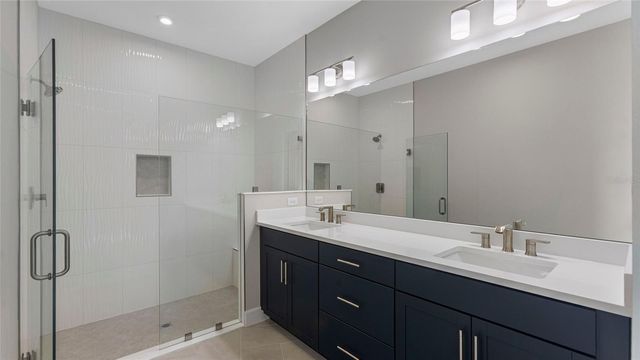 574 HAMMOCK OAKS BOULEVARD, Lady Lake, FL 32159