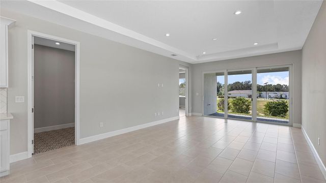 574 HAMMOCK OAKS BOULEVARD, Lady Lake, FL 32159