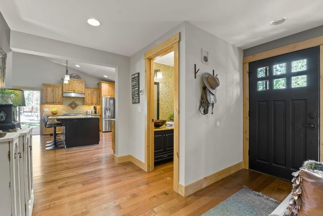 69288 Stetson, Sisters, OR 97759