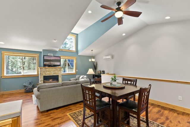 69288 Stetson, Sisters, OR 97759