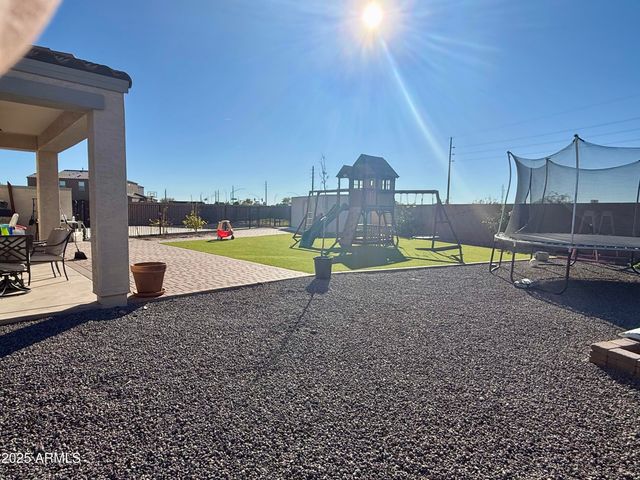 37752 N BRIDLEWOOD Lane, San Tan Valley, AZ 85140