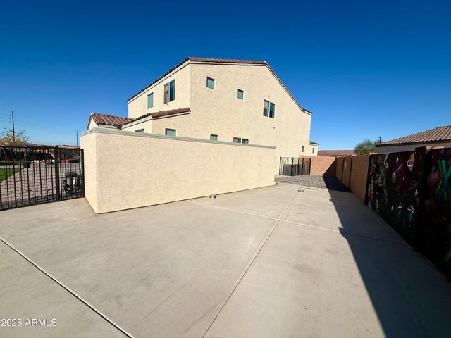 37752 N BRIDLEWOOD Lane, San Tan Valley, AZ 85140