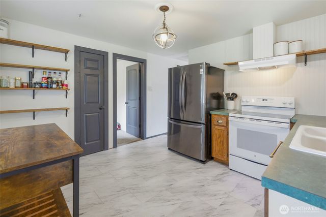 16805 9th Avenue E, Spanaway, WA 98387