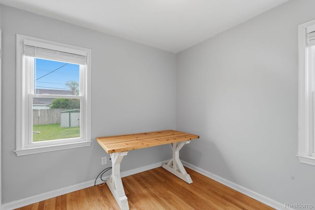 22440 California Street, St. Clair Shores, MI 48080